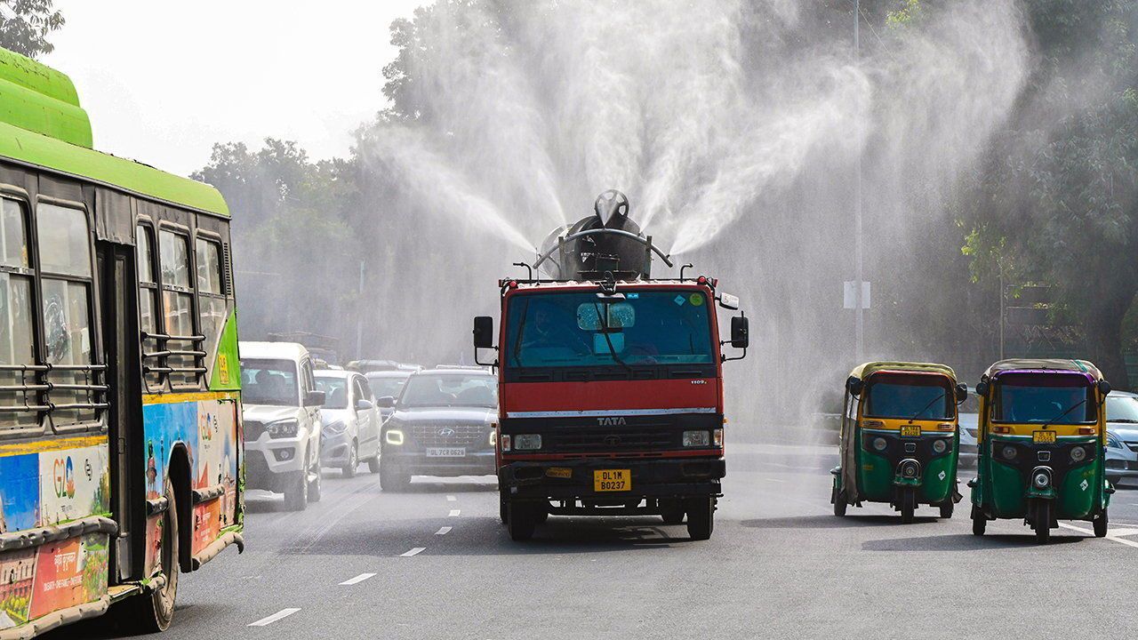 An anti-smog gun sprays water droplets to curb the air pollution.